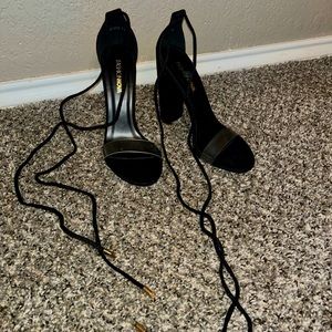 Fashion nova, size 7.5, black heels